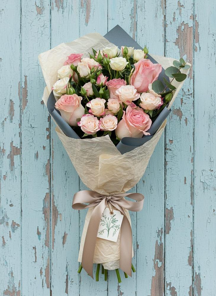 Букет цветов из: Розы в Дубинино