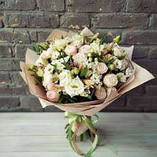 Букет цветов из:  Альстромерии, Розы и Хризантемы в Дубинино