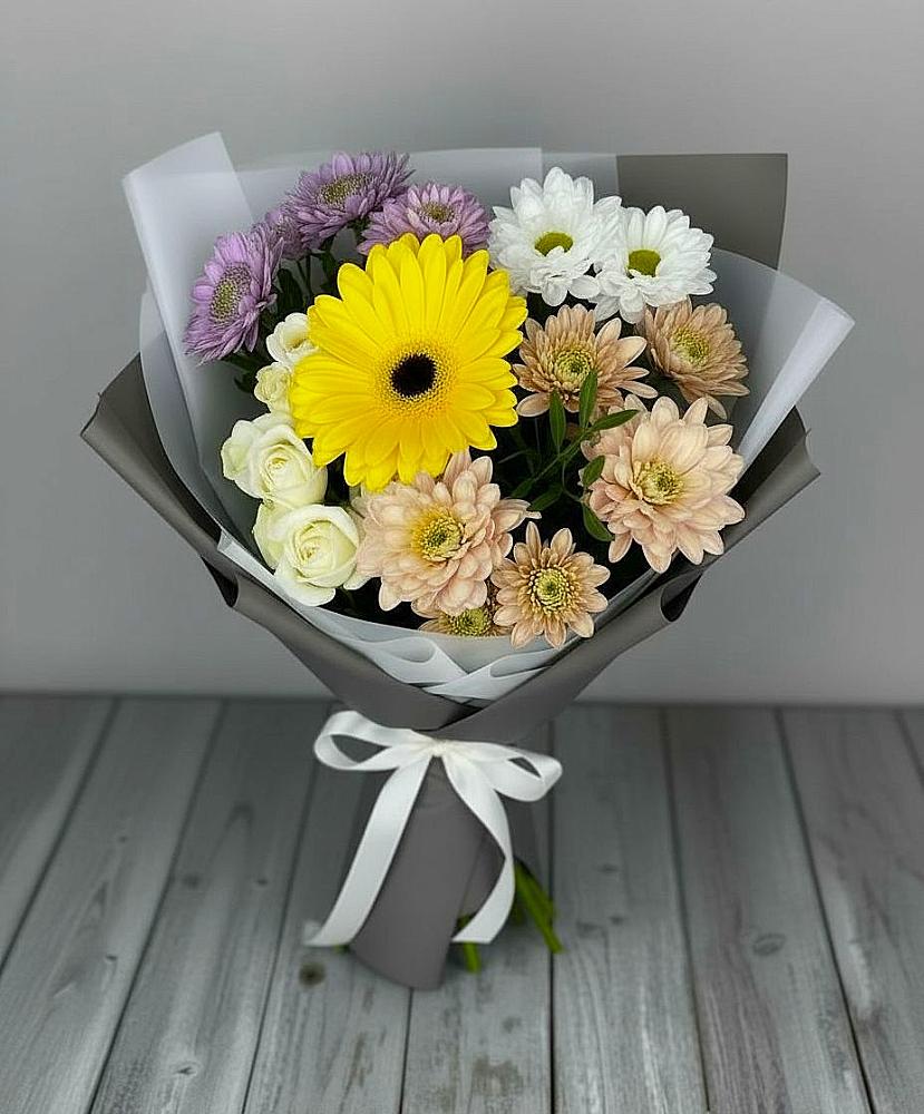 Букет цветов из: Розы, Герберы и Хризантемы в Дубинино
