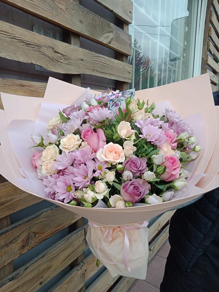 Букет цветов из: Розы и Хризантемы в Дубинино