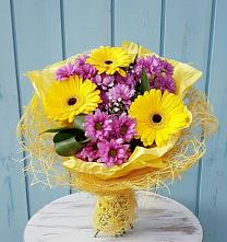 Букет цветов из:  Хризантемы и Герберы в Дубинино