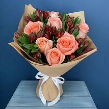 Букет цветов из:  Розы и Альстромерии в Дубинино