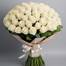 Букет 101 беля роза Белоснежка в Дубинино