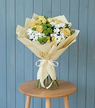 Букет цветов из:  Хризантемы и Розы в Дубинино