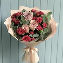 Букет цветов из:  Гвоздики и Розы в Дубинино
