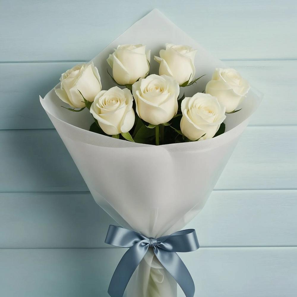 Букет 7 Белых роз Эдлесс Лав в Дубинино